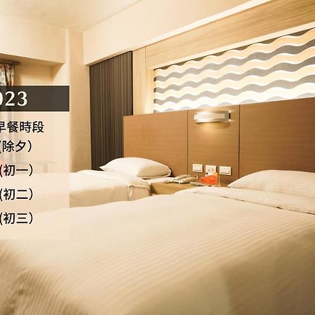 Ying Dai Hotel تاينان المظهر الخارجي الصورة