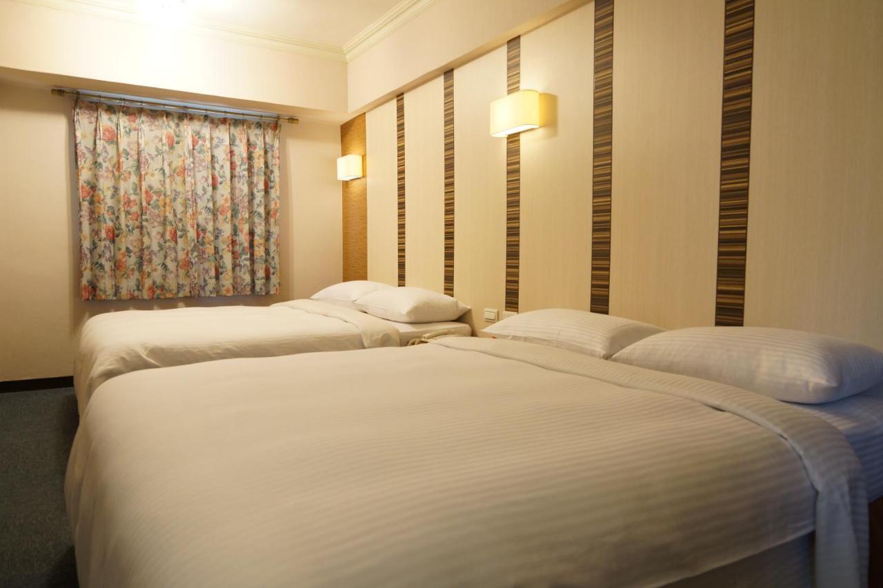 Ying Dai Hotel تاينان المظهر الخارجي الصورة